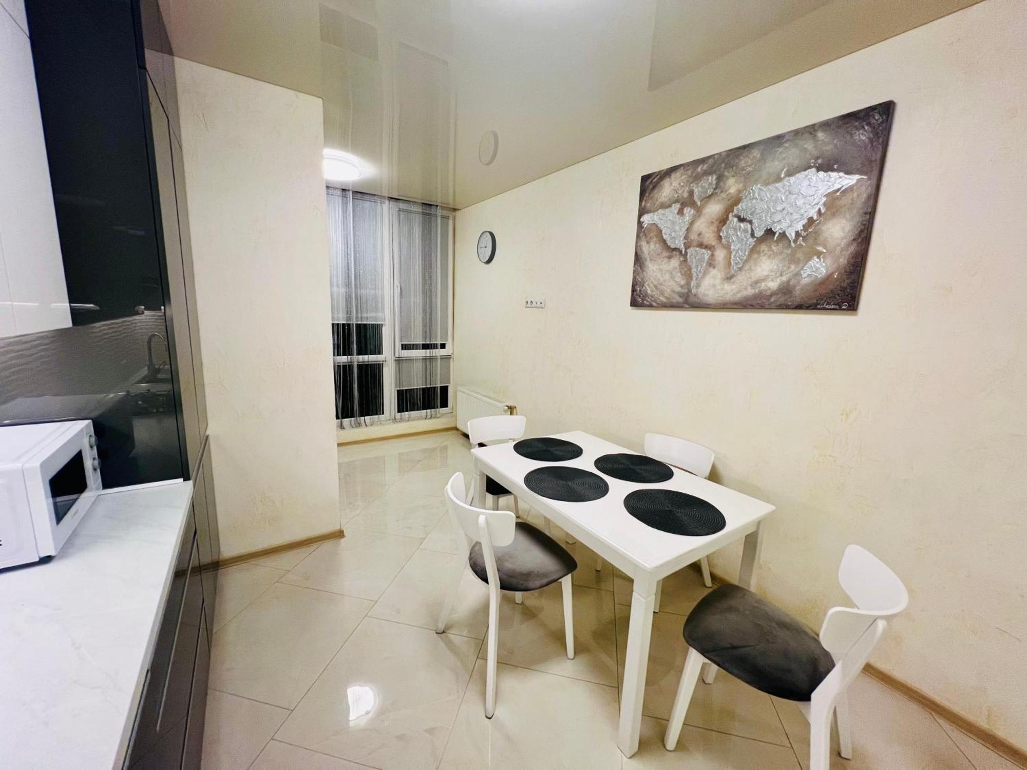 Шевченка,60 - Семицвіт Apartamento Lviv Exterior foto