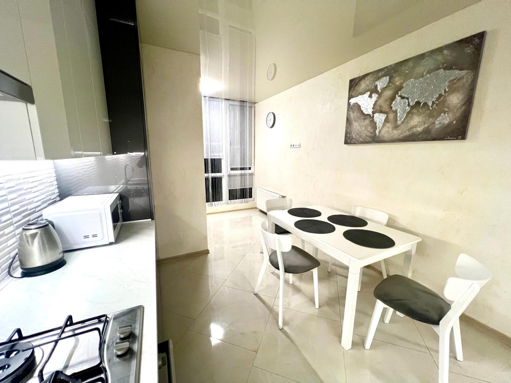 Шевченка,60 - Семицвіт Apartamento Lviv Exterior foto